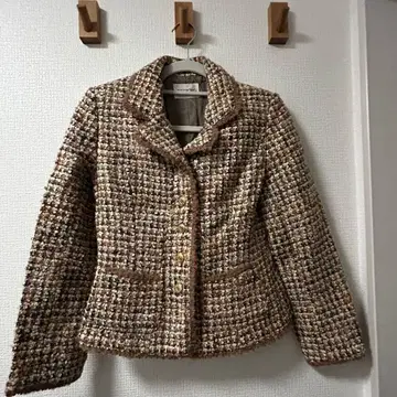 브라운 트위드 자켓