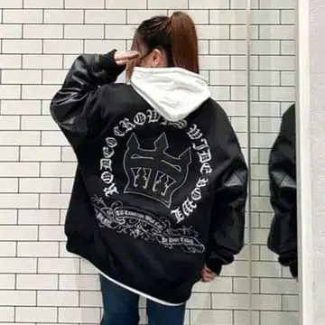 신상 BIackletter 바시티 자켓 블랙 M 13200엔