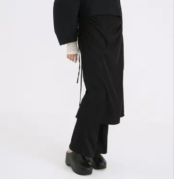 CLANE PANTS LAYRED SIDE SHIRRING SKIRT