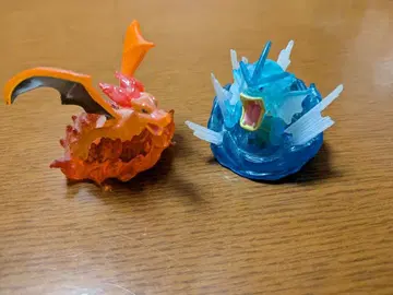 리자몽 갸라도스 피규어 세트