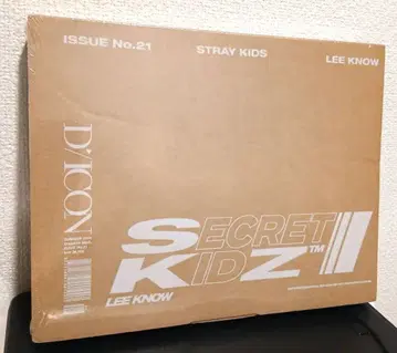 STRAY KIDS SECRET KIDZ No.21 LEE KNOW