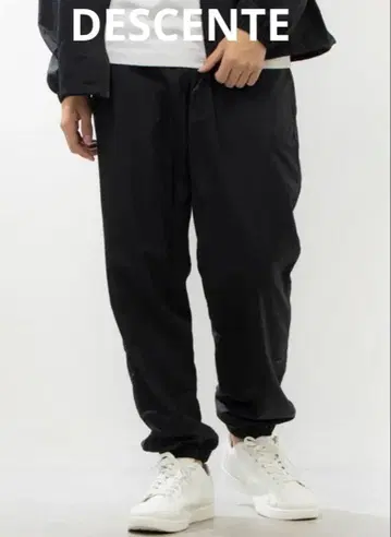 정가 12,980엔 새상품 DESCENTE 윈드 브레이커 팬츠 남성용