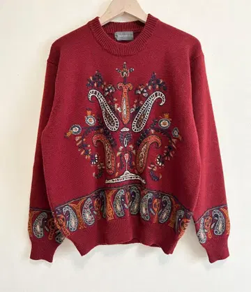 [ 희귀 새상품급 ] MEN'S BIGI 버건디 페이즐리 패턴 니트