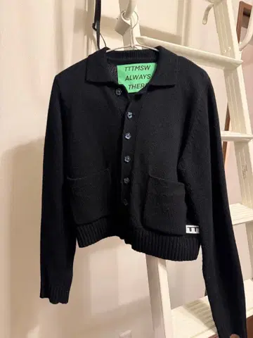 TTT-MSW 23ss 플라워 버튼 가디건