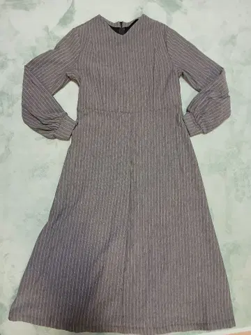 스트라이프 긴팔 원피스