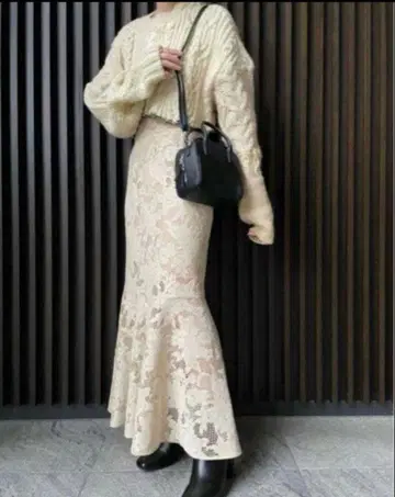 [수회 착용] Acka 레이스 머메이드 스커트