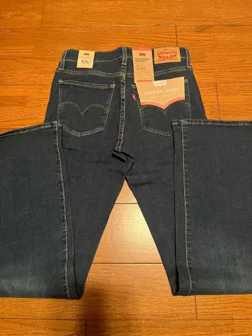 Levi's 315 Shaping Bootcut W26 L30