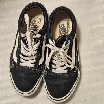 Vans 블랙/화이트 스니커즈 25cm 올드스쿨