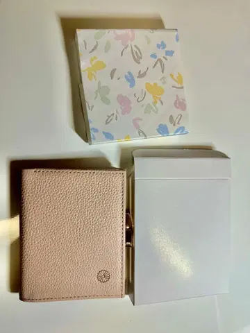 [ 황궁 한정판 ] 국화 문양 가마구치 지갑 핑크 베이지 미사용 새상품