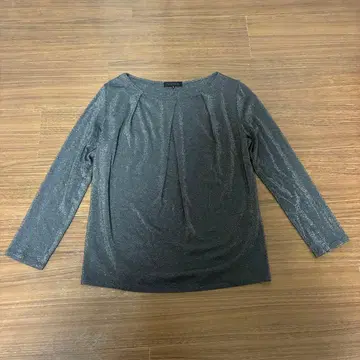 새상품급 MOGA 긴팔 사이즈 2