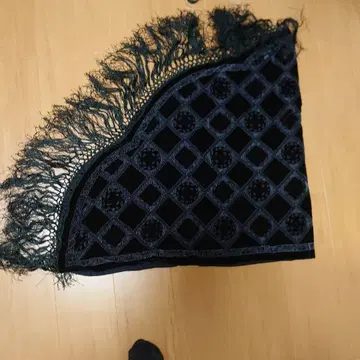 블랙 벨벳 기모노 숄