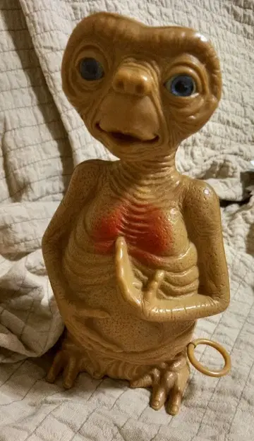 E.T. 피규어