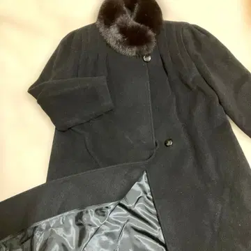 친칠라 블랙 롱 코트 도쿄 스타일