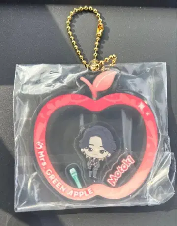 미세스 1번 복권 E상 오오모리 모토키 바스락 아크릴 참 로손