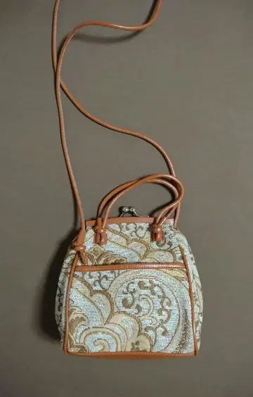 미 2WAY 누에르 자카드 숄더백