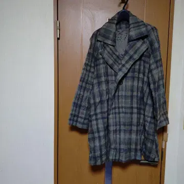 요건 레일 무릎 기장 코트