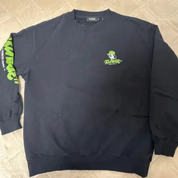 XLARGE 블랙 맨투맨 트레이닝복