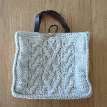 SAZABY 케이블 짜임 니트 토트백