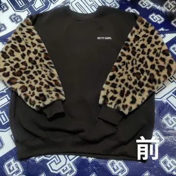 BETTY BOOP 레오파드 퍼 소매 트레이닝복 베티