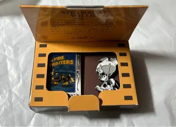 미키마우스 증기선 윌리 핀 배지