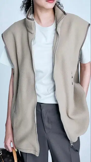 BRILL 플리스 베스트 F 사이즈