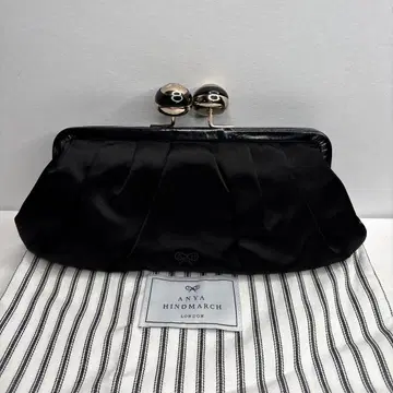 정말 예쁜 안야 힌드마치 가마구치 클러치