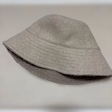 미사용 새상품 어반 리서치 리버서블 보아 버킷햇