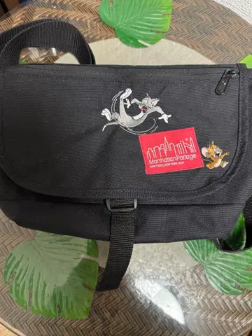 맨해튼 포티지 숄더백 톰과 제리