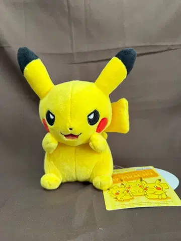 피카츄 봉제 인형