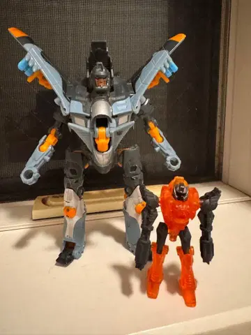 트랜스포머 파워코어 컴바이너 스카이험멜 with 에어리프트