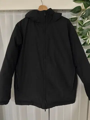 BEAMS 블랙 다운 자켓 XL