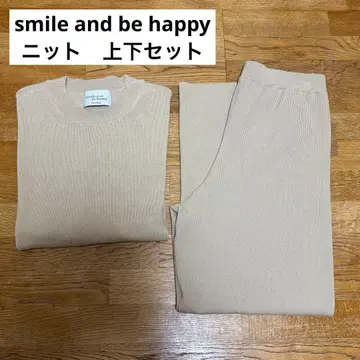 smile and be happy 상의 팬츠 세트