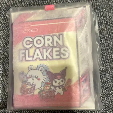 치이카와 산리오 다이컷 패스 케이스 모몽가 쿠로미