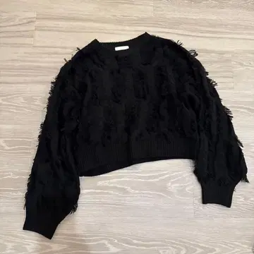 프린지 디자인 블랙 니트 상의 새상품