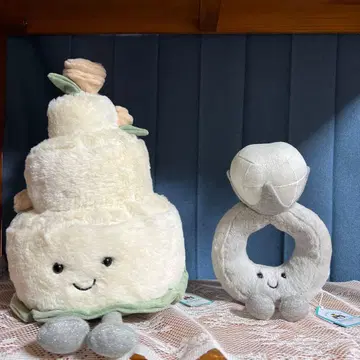 제리캣 웨딩 케이크 반지 봉제 인형