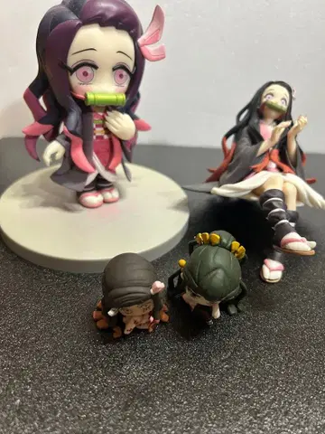 귀멸의 칼날 (사진을 봐주세요) 네즈코 피규어 여러 세트