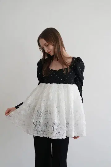 Acka 3d rose puff tops