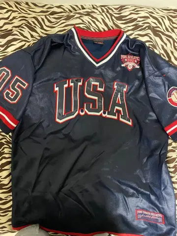 FUBU USA 05 B-BOY