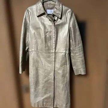 ANTEPRIMA 골드 트렌치코트