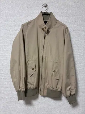 BARACUTA 베이지 자켓 34