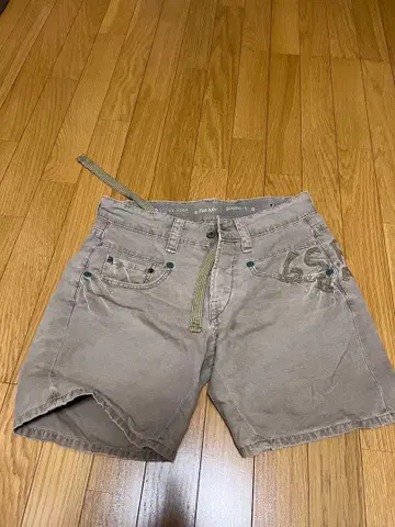 G STAR RAW 베이지 자수 숏팬츠