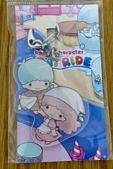 키키라라 아크릴 키링 보트 라이드 공사 중 퓨로랜드 산리오