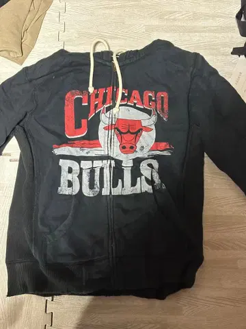 시카고 불스 집업 후드티 블랙