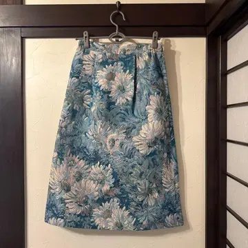 자카드 스커트 꽃무늬