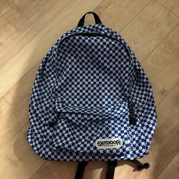 OUTDOOR PRODUCTS 별 패턴 백팩