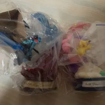 포켓몬 리멘트 흔들리는 포켓몬의 한때 메가리자몽X 피카츄