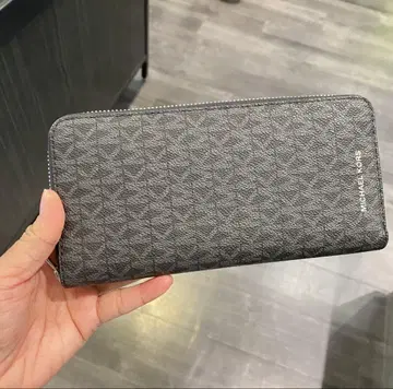 MICHAEL KORS 블랙 장지갑