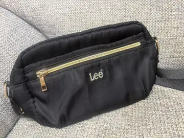 대폭 가격 인하 Lee 블랙 숄더백