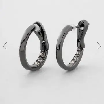 mimi33 비쥬 후프 귀걸이 블랙