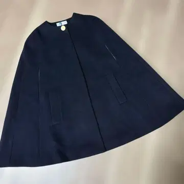 네이비 케이프 스타일 코트